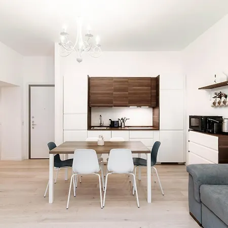 Joivy Bv 66 * كومو